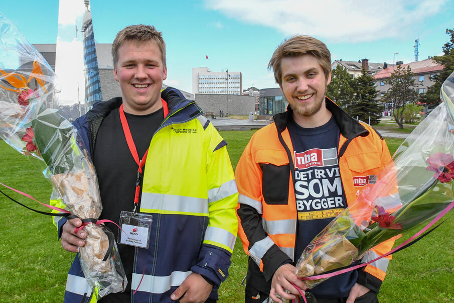 Andreas Pedersen (19) i Narvik Bygg og Lars Halvor Grønfjell (19) fra MBA Entreprenør i Mo i Rana ble nordnorske mestere i 2018. 